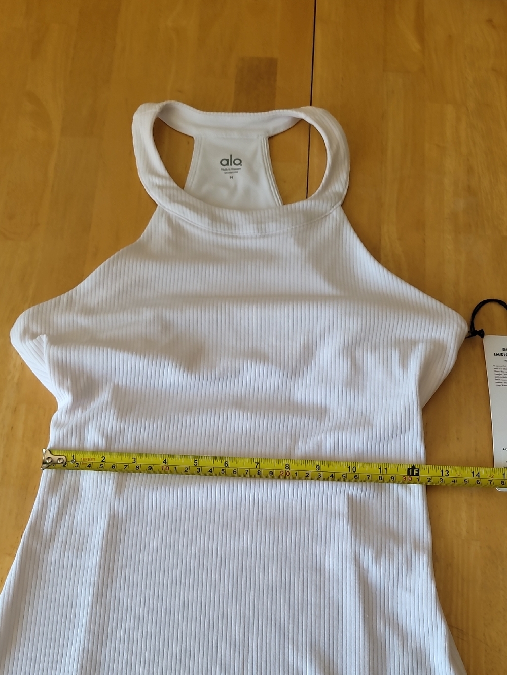 ALO Yoga Ribbed Insight Tank - Picture 7 of 12